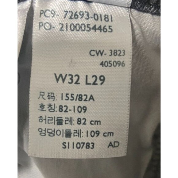 Levi's Jeans Women's 32 Well Worn Black Ribcage Straight Ankle Button Fly - Picture 15 of 15